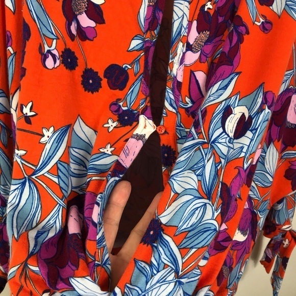 Free People Keepin On Blouse Women Size M Orange Stretch Knit Cross Over - Picture 9 of 16